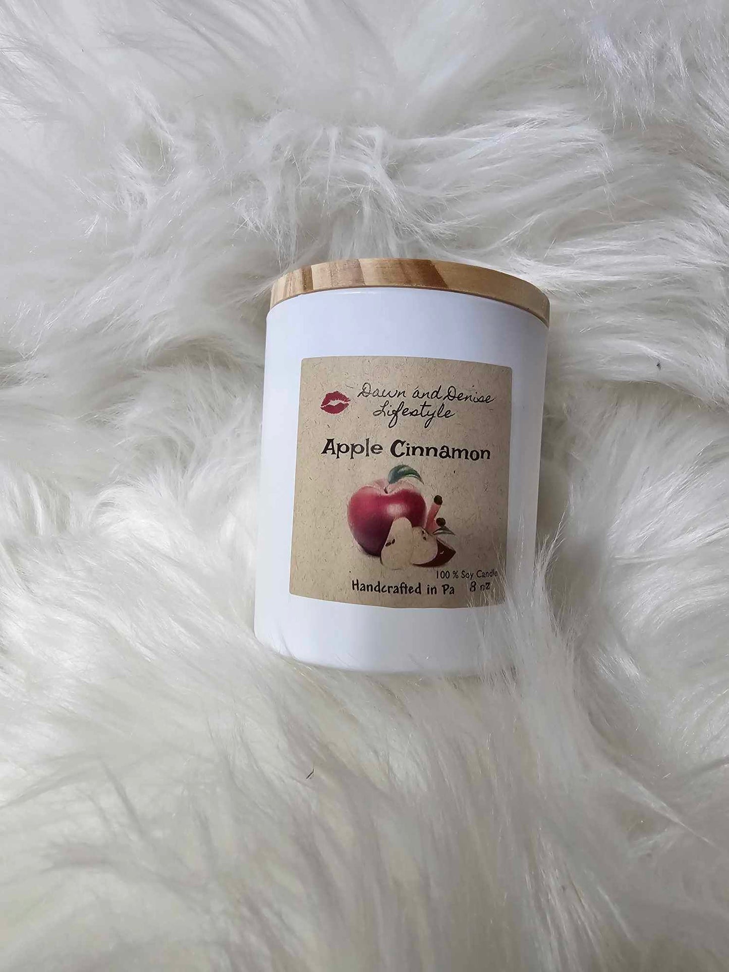 Handmade Candle 8oz-Apple Cinnamon