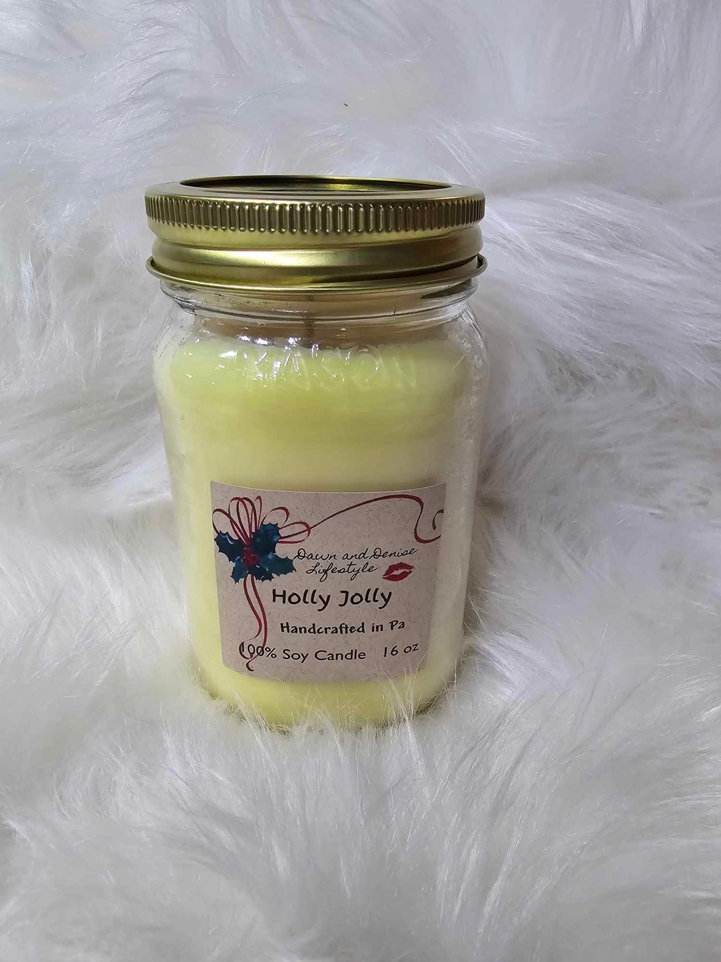 Handmade Candle 16oz-Holly Jolly