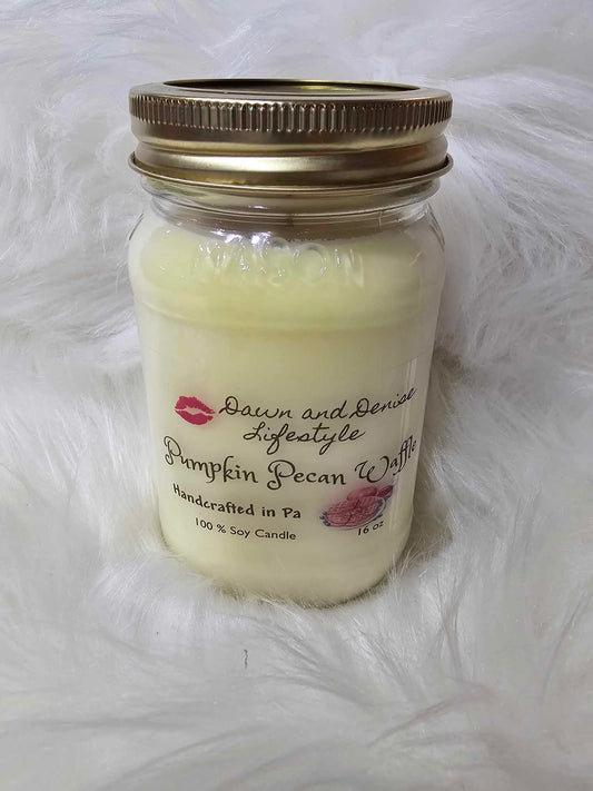 Handmade Candle 16oz-Pumpkin Pecan Waffle