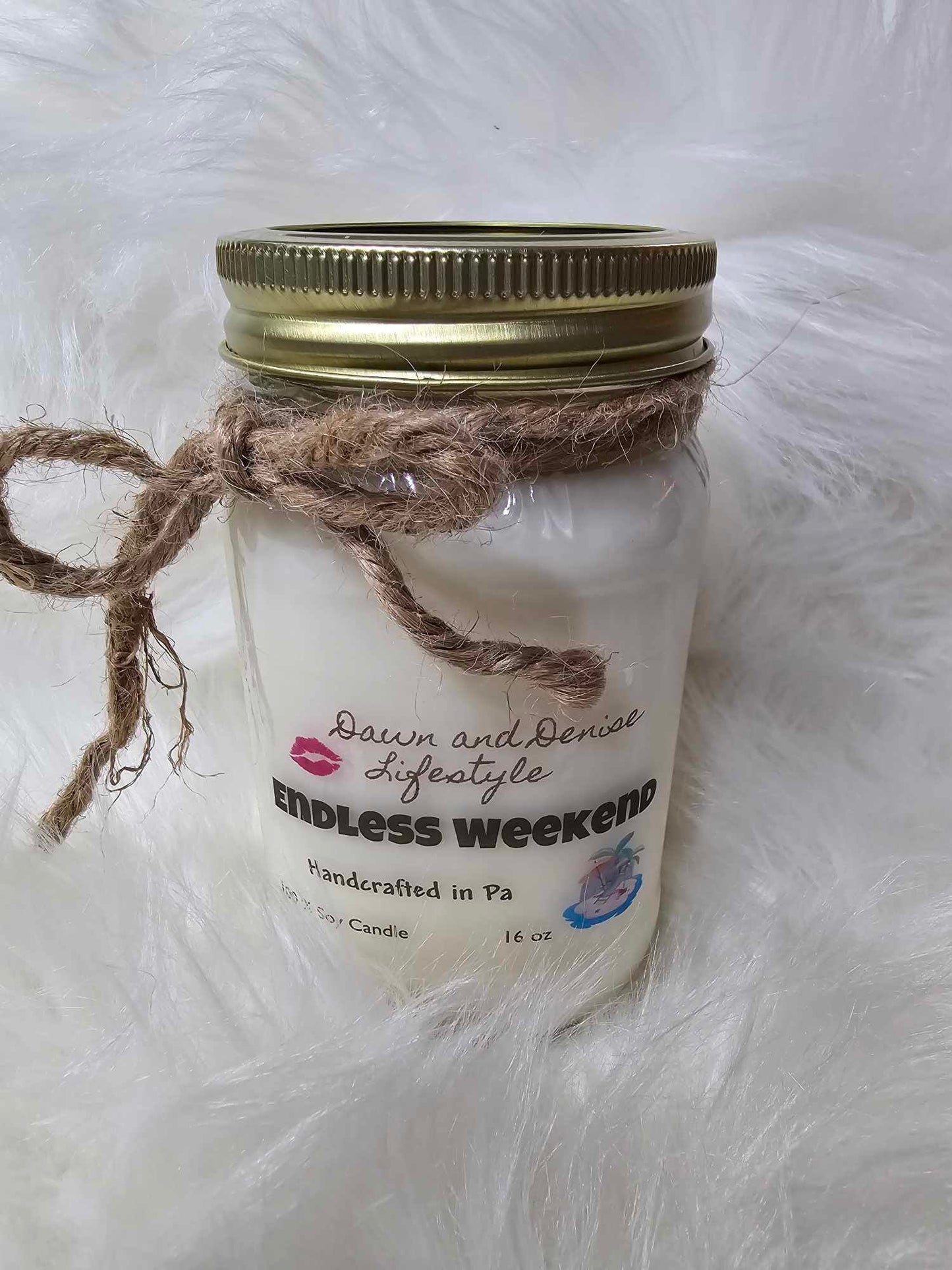 Handmade Candle 16oz-Endless Weekend